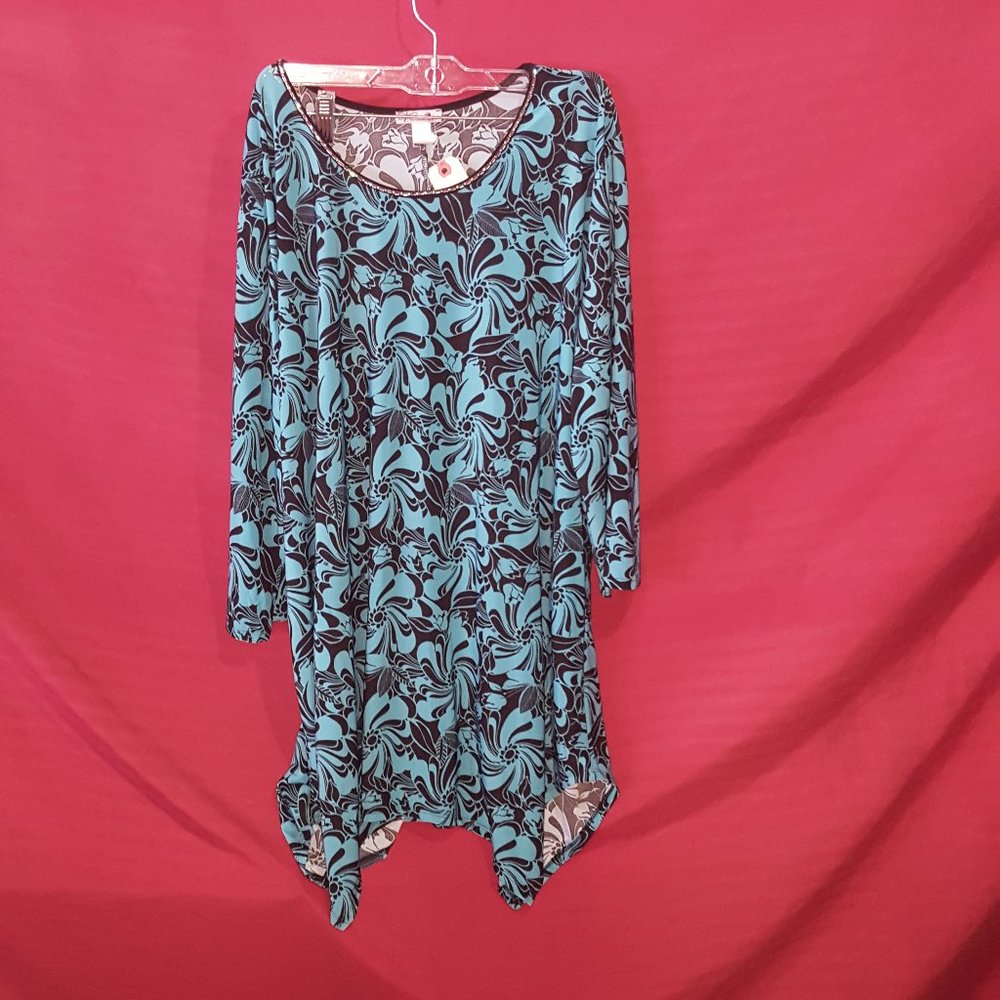 Blossom by P 3/4 Sleeve Shirt Embrodered - Womans